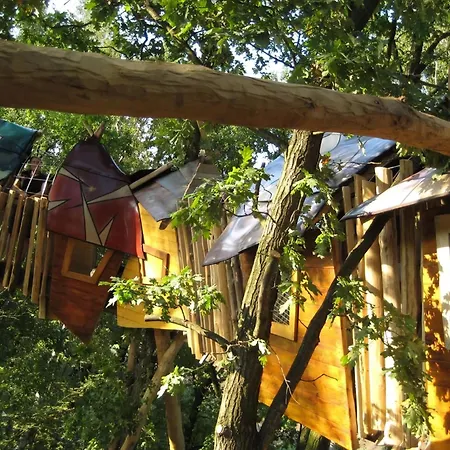 Apartment Landlust, Stadtnah Im Ehemaligem Mit Sauna, Kaminofen Und Grossem Garten *