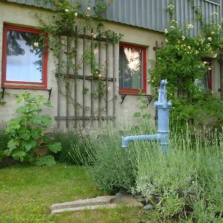 Landlust, Stadtnah Im Ehemaligem Mit Sauna, Kaminofen Und Grossem Garten * Rammenau