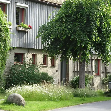 Landlust, Stadtnah Im Ehemaligem Mit Sauna, Kaminofen Und Grossem Garten