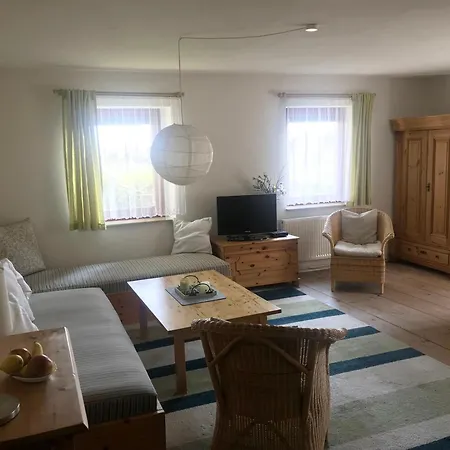 Apartment Landlust, Stadtnah Im Ehemaligem Mit Sauna, Kaminofen Und Grossem Garten *