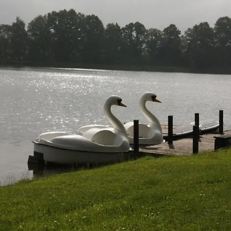 Landlust, Stadtnah Im Ehemaligem Mit Sauna, Kaminofen Und Grossem Garten Apartment Rammenau